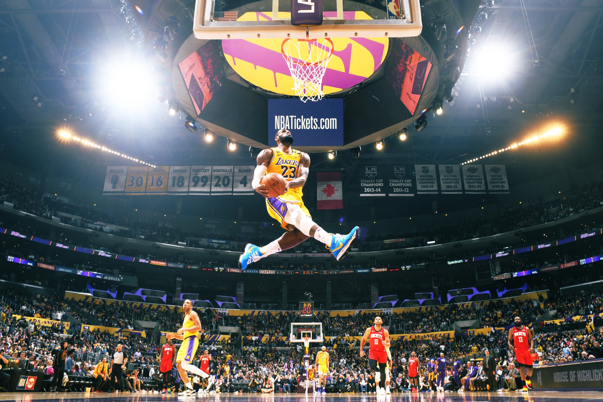 阻断太阳的 阻断太阳的