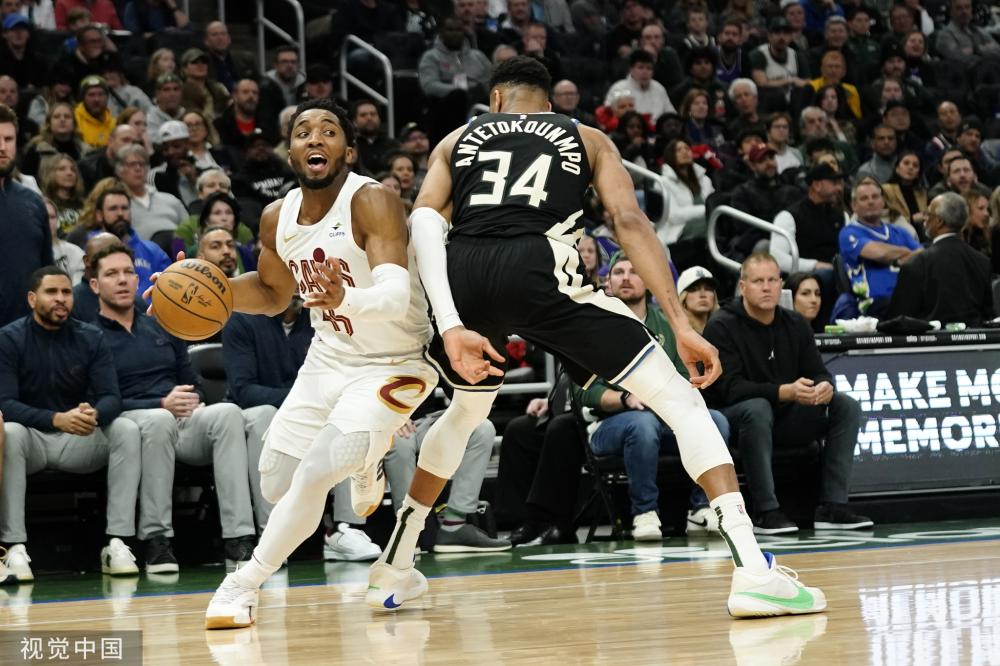 武术套路虽 武术套路虽